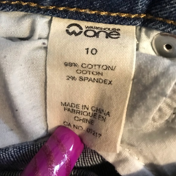 WAREHOUSE ONE•SIZE 10•EMBROIDERED• FLORAL•SHORTS - Picture 4 of 4